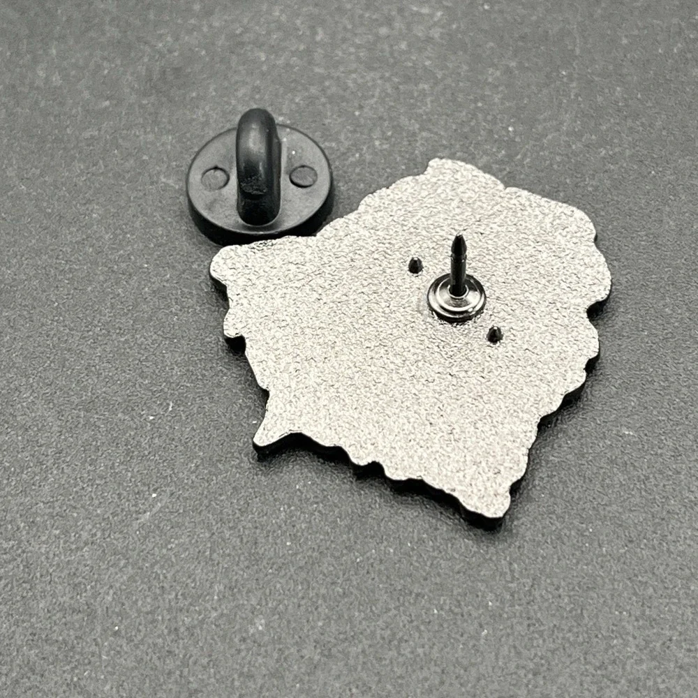 Skeleton Bursting Through Horror Lapel Hat‎ Pin